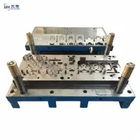 Matrizes de estampagem automotiva